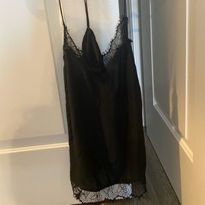 Forever 21 black lace tank top